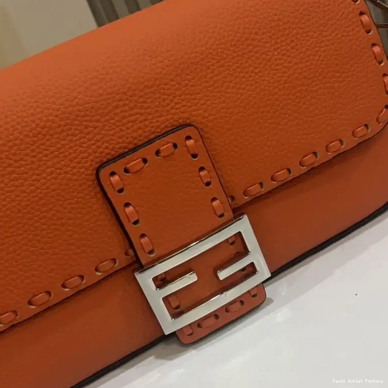 Affordable HOT Leather Baguette In Romano Selleria Medium Cuoio Orange Bag Fendi 0706